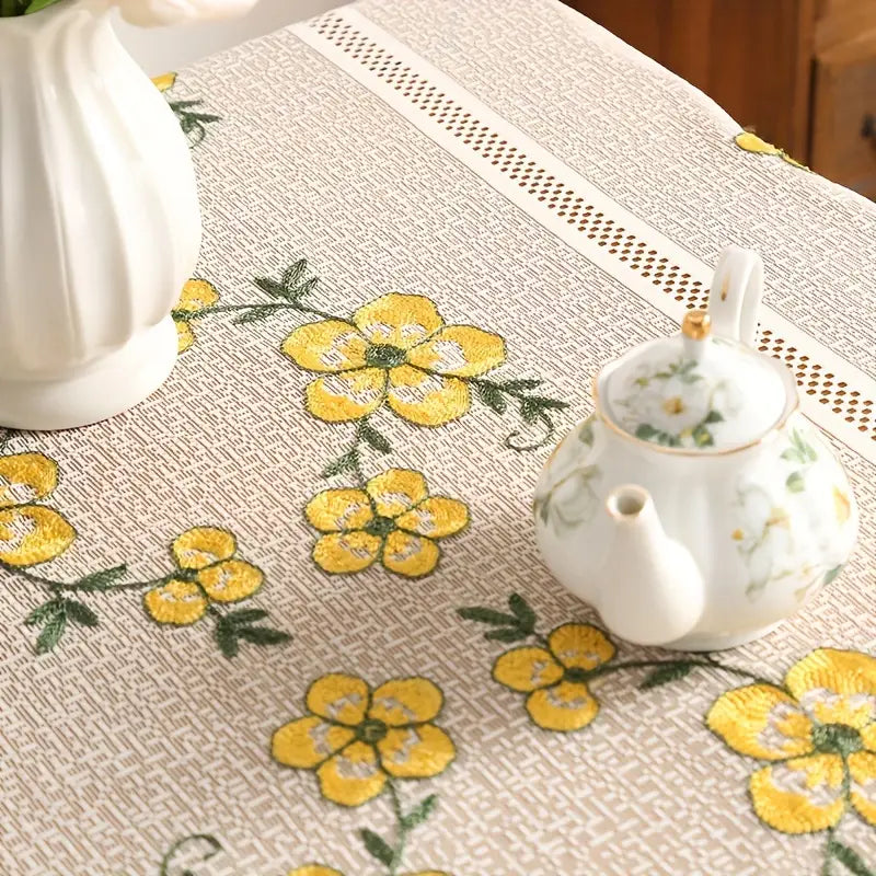 Tischdecke – Creme mit gelben Blumen und Spitzenrand