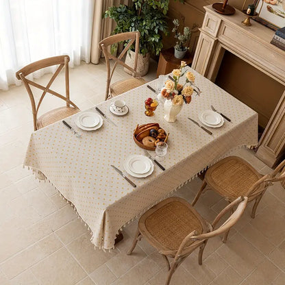 Tischdecke mit Fransen – Beige mit Blumenmuster