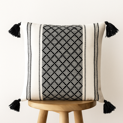 Kissenbezug 45x45 cm – Gewebtes Ethnomuster mit Quasten