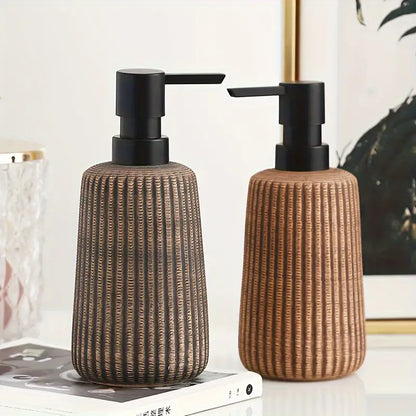 Seifenspender Keramik – Modernes Bad-Accessoire in Braun