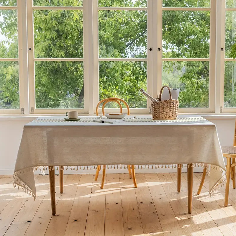 Tischdecke Boho mit Quasten und Blättermuster