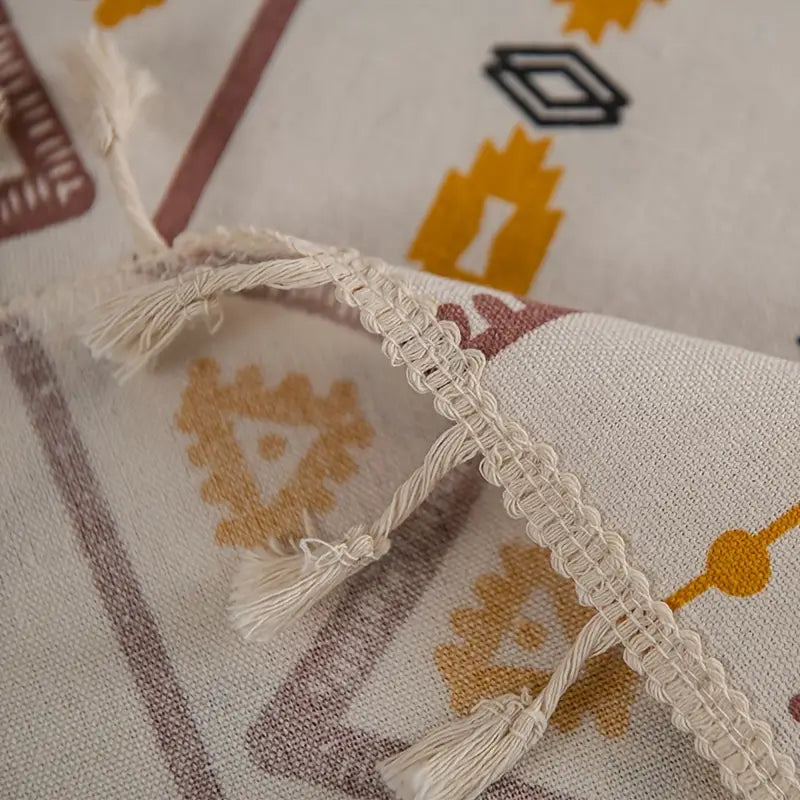 Tischdecke – Ethno-Muster mit Fransen in Beige